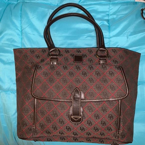 LGE POCKET SHOPPER TOTE BAG W/MATCHING WRISTLET